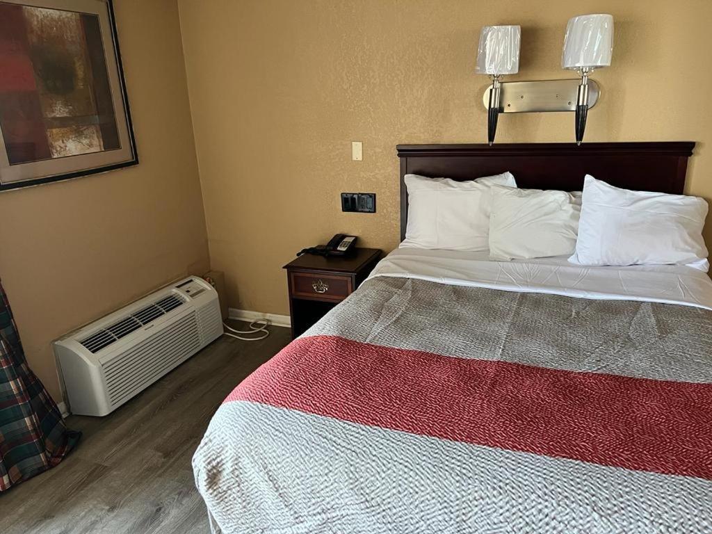 Hotel Weston Rfd ロックフォード エクステリア 写真